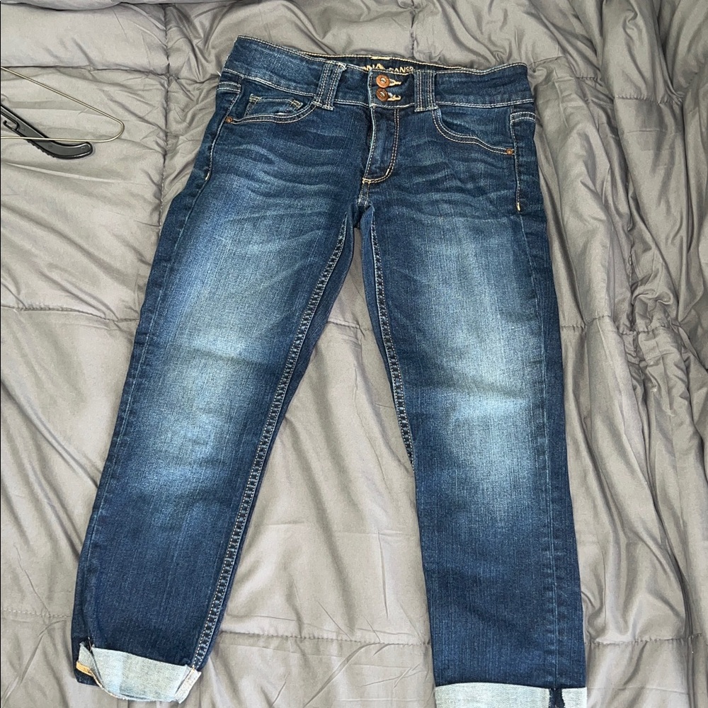 Stylish Blue Cropped Denim Jeans